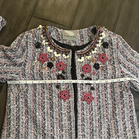 Anthropologie Summer Of Love
Suzy Tweed Jacket - Size Medium - Picture 11 of 15